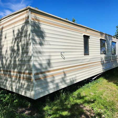Chambres, Table D'Hotes Et Gites Les Mesanges Saint-Jean-de-Sauves Экстерьер фото