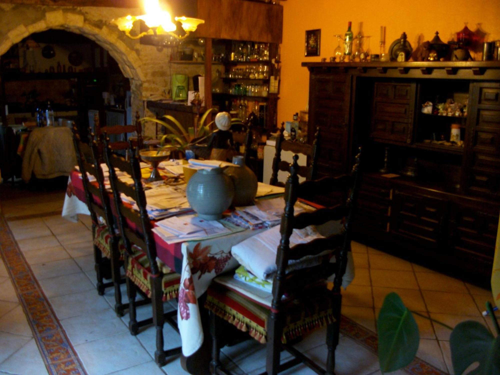 Chambres, Table D'Hotes Et Gites Les Mesanges Saint-Jean-de-Sauves Экстерьер фото